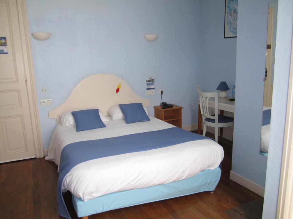 تروي Hotel Arlequin الغرفة الصورة