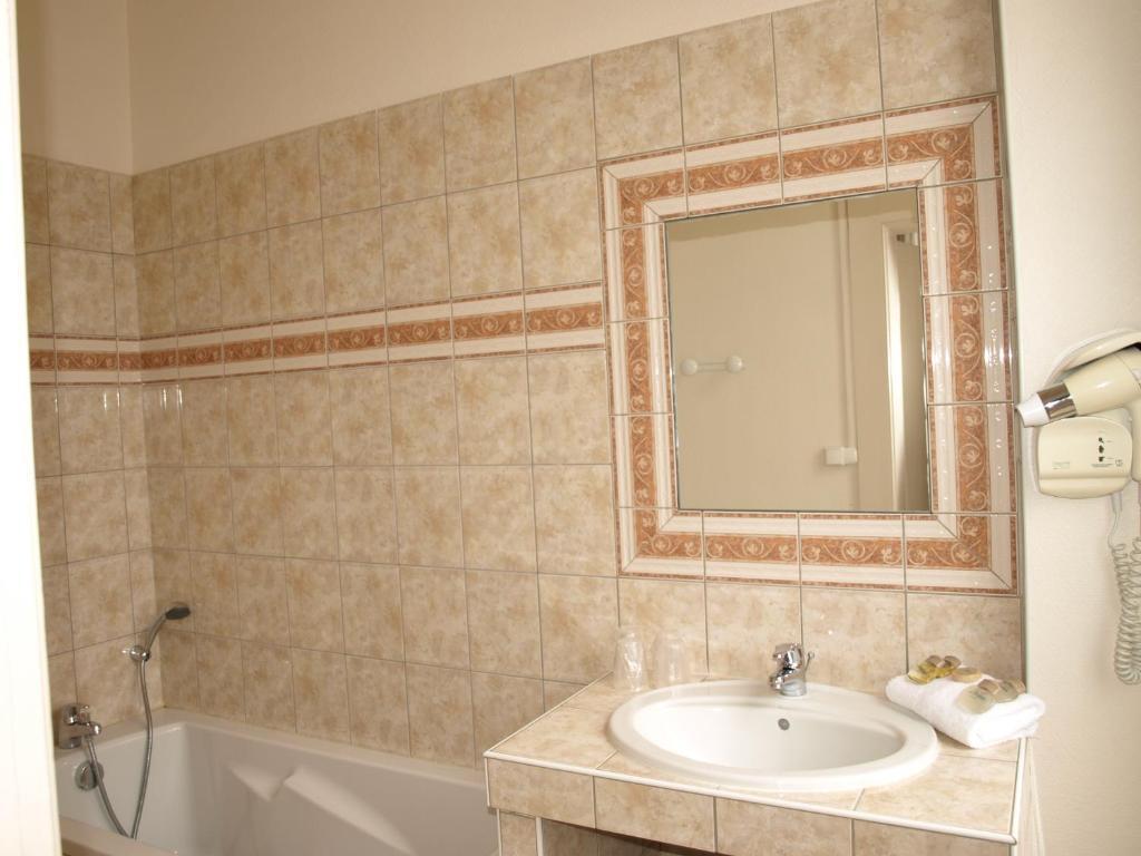 تروي Hotel Arlequin الغرفة الصورة